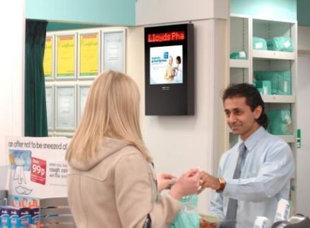 法國藥店應(yīng)用數(shù)字標(biāo)牌廣告帶來藥品銷售上漲 ,信息顯示系統(tǒng),多媒體信息發(fā)布系統(tǒng),數(shù)字標(biāo)牌,digital signage