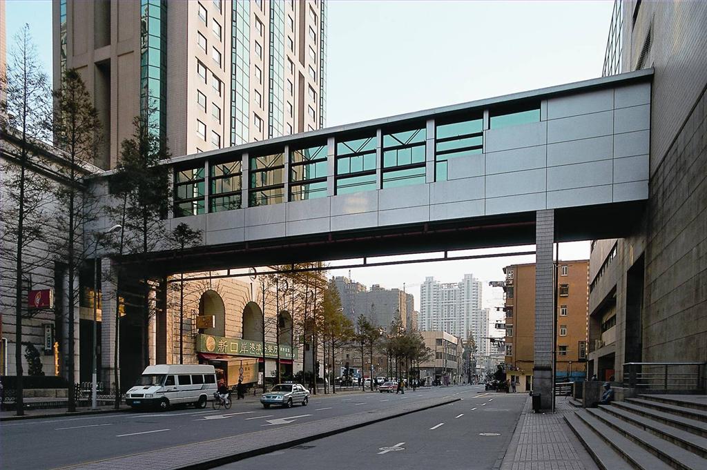 上海國(guó)際<a href='http://m.jsgfmy.com/webpage/tagsList.aspx?TagId=923'>視聽(tīng)集成</a>設(shè)備與技術(shù)展覽會(huì),信息顯示系統(tǒng),多媒體信息發(fā)布系統(tǒng),數(shù)字標(biāo)牌,digital signage