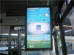 洛杉磯機(jī)場巴士運(yùn)用數(shù)字標(biāo)牌為乘客提供定位服務(wù),信息顯示系統(tǒng),多媒體信息發(fā)布系統(tǒng),數(shù)字告示,數(shù)字標(biāo)牌,digital signage