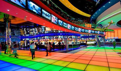 開放數(shù)字標(biāo)牌改變國內(nèi)影院“人氣”指數(shù),多媒體信息發(fā)布系統(tǒng),數(shù)字告示,數(shù)字標(biāo)牌,信息顯示系統(tǒng),digital signage