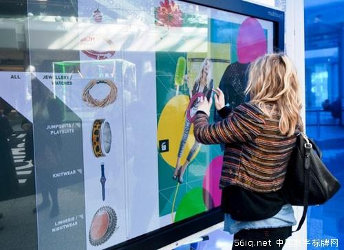 觀察：當時尚走向數(shù)字化,多媒體信息發(fā)布系統(tǒng),數(shù)字告示,數(shù)字標牌,信息顯示系統(tǒng),digital signage