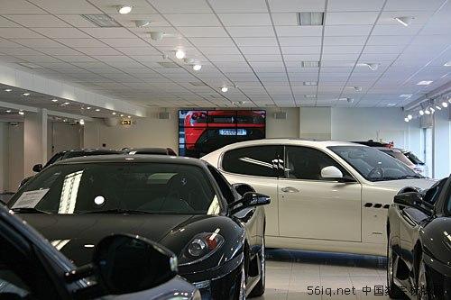 法拉利和瑪莎拉蒂經(jīng)銷商借數(shù)字標牌強化客戶體驗,多媒體信息發(fā)布系統(tǒng),聯(lián)網(wǎng)數(shù)字告示系統(tǒng),數(shù)字告示,數(shù)字標牌,信息顯示系統(tǒng),digital signage 法拉利和瑪莎拉蒂經(jīng)銷商借數(shù)字標牌強化客戶體驗,多媒體信息發(fā)布系統(tǒng),聯(lián)網(wǎng)數(shù)字告示系統(tǒng),數(shù)字告示,數(shù)字標牌,信息顯示系統(tǒng),digital signage