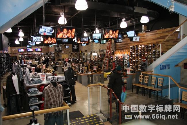 Zacky’s時(shí)裝零售店利用數(shù)字標(biāo)牌追趕潮流,信息顯示系統(tǒng),多媒體信息發(fā)布系統(tǒng),數(shù)字標(biāo)牌,digital signage