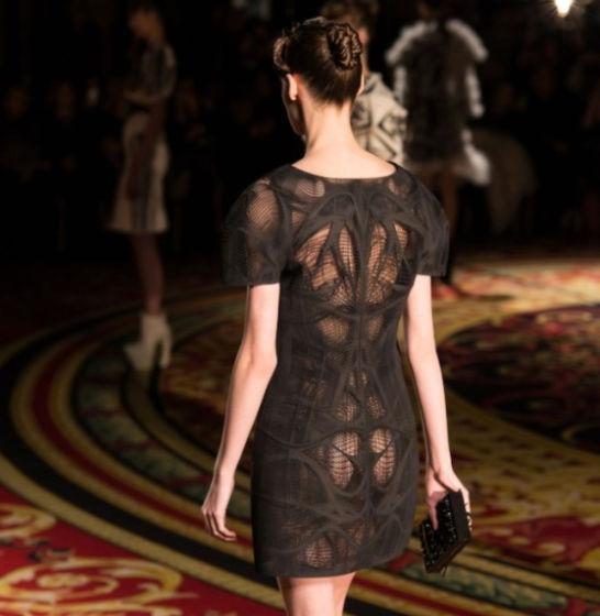 <a href='http://m.jsgfmy.com/webpage/tagsList.aspx?TagId=2686'>巴黎時(shí)裝周</a>展示3D打印服裝,信息顯示系統(tǒng),多媒體信息發(fā)布系統(tǒng),數(shù)字告示,數(shù)字標(biāo)牌,digital signage