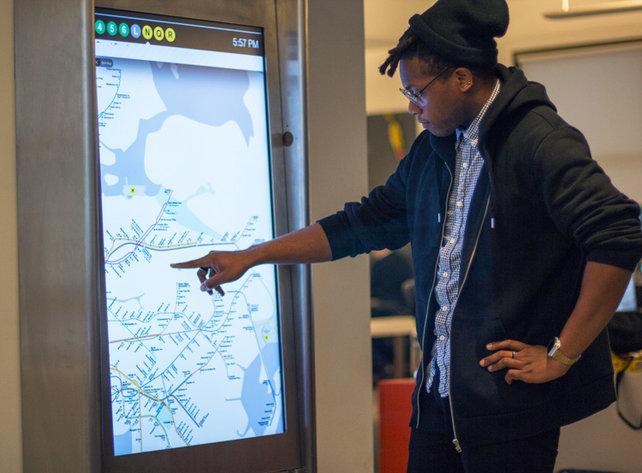 紐約地鐵擬推出大觸摸屏設(shè)備，將授權(quán)第三方開(kāi)發(fā)應(yīng)用,信息顯示系統(tǒng),多媒體信息發(fā)布系統(tǒng),數(shù)字標(biāo)牌,數(shù)字告示，digital signage