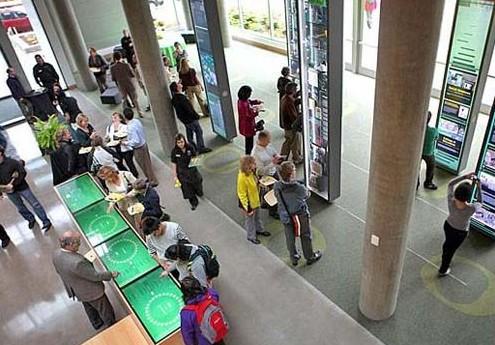 場競爭激烈 數(shù)字標(biāo)牌發(fā)展需靠服務(wù),信息顯示系統(tǒng),多媒體信息發(fā)布系統(tǒng),數(shù)字標(biāo)牌,數(shù)字告示，digital signage