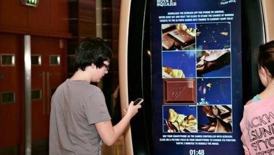 數(shù)字標(biāo)牌為商家與消費者搭建<a href='http://m.jsgfmy.com/webpage/tagsList.aspx?TagId=2958'>交流平臺</a>,信息顯示系統(tǒng),多媒體信息發(fā)布系統(tǒng),數(shù)字標(biāo)牌,數(shù)字告示，digital signage