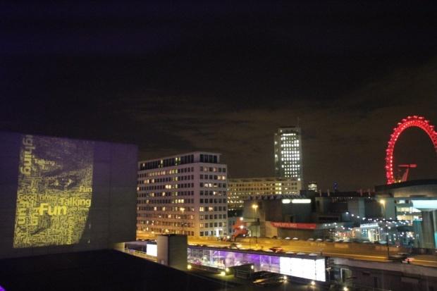 <a href='http://m.jsgfmy.com/webpage/tagsList.aspx?TagId=364'>戶外</a><a href='http://m.jsgfmy.com/webpage/tagsList.aspx?TagId=540'>電子屏</a>如何改變戶外<a href='http://m.jsgfmy.com/webpage/tagsList.aspx?TagId=371'>媒體</a>的格局,信息顯示系統(tǒng),多媒體信息發(fā)布系統(tǒng),數(shù)字標(biāo)牌,數(shù)字告示，digital signage