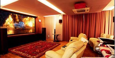 國(guó)內(nèi)<a href='http://m.jsgfmy.com/webpage/tagsList.aspx?TagId=52'>3D</a>私人影院放映技術(shù)視頻規(guī)范化探索,信息顯示系統(tǒng),多媒體信息發(fā)布系統(tǒng),數(shù)字標(biāo)牌,數(shù)字告示，digital signage