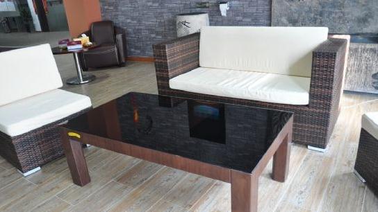 PMI擬態(tài)桌強(qiáng)勢(shì)來(lái)襲，時(shí)尚茶幾與科技互動(dòng)指尖切換,信息顯示系統(tǒng),<a href='http://m.jsgfmy.com/webpage/tagsList.aspx?TagId=63'>多媒體</a>信息發(fā)布系統(tǒng),數(shù)字標(biāo)牌,數(shù)字告示，digital signage