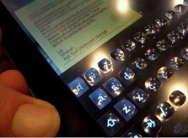 虛擬瞬間變真實!微軟推3D觸覺反饋觸摸屏,信息顯示系統(tǒng),多媒體信息發(fā)布系統(tǒng),數(shù)字標(biāo)牌,數(shù)字告示，digital signage