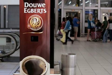 智能咖啡機，打哈欠就有免費咖啡送,信息顯示系統(tǒng),多媒體信息發(fā)布系統(tǒng),數(shù)字標牌,數(shù)字告示，digital signage