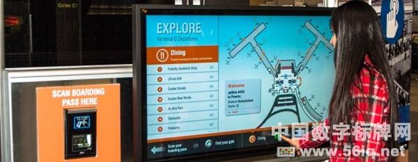 洛根機場應用數(shù)字標牌驅(qū)動標識導向系統(tǒng)的登機牌,多媒體信息發(fā)布系統(tǒng),數(shù)字標牌,數(shù)字告示，digital signage