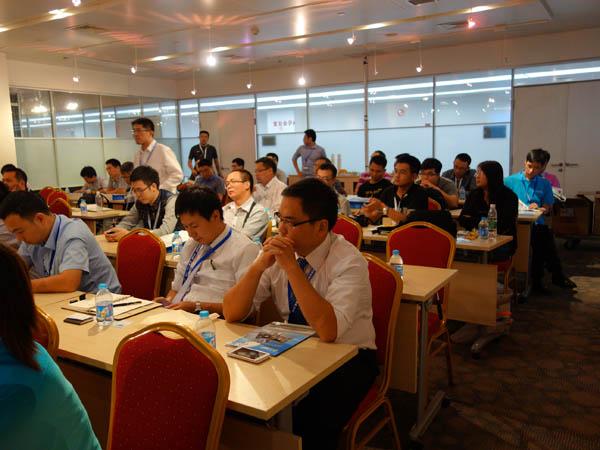 2014上海展開幕 56iq云數(shù)字標(biāo)牌受關(guān)注