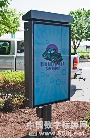 芝加哥郊外洗車(chē)店應(yīng)用戶(hù)外數(shù)字菜單板招攬顧客,多媒體信息發(fā)布系統(tǒng),數(shù)字標(biāo)牌,數(shù)字告示,digital signage 芝加哥郊外洗車(chē)店應(yīng)用戶(hù)外數(shù)字菜單板招攬顧客,多媒體信息發(fā)布系統(tǒng),數(shù)字標(biāo)牌,數(shù)字告示,digital signage