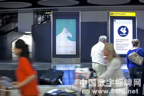 英國(guó)天然氣公司利用實(shí)時(shí)航班數(shù)據(jù)歡迎英國(guó)旅客,多媒體信息發(fā)布系統(tǒng),數(shù)字標(biāo)牌,數(shù)字告示,digital signage 英國(guó)天然氣公司利用實(shí)時(shí)航班數(shù)據(jù)歡迎英國(guó)旅客,多媒體信息發(fā)布系統(tǒng),數(shù)字標(biāo)牌,數(shù)字告示,digital signage