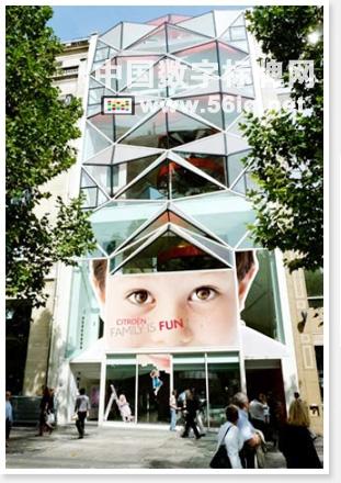 雪鐵龍攜手56iq感受數(shù)字技術(shù)時(shí)代脈動,多媒體信息發(fā)布系統(tǒng),數(shù)字標(biāo)牌,數(shù)字告示，digital signage