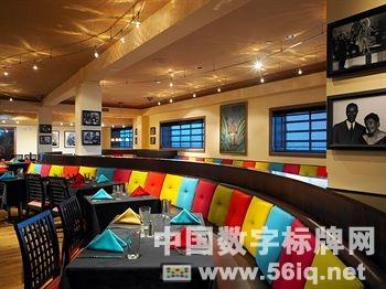 堪薩斯希爾頓酒店部署航班信息數(shù)字標(biāo)牌,多媒體信息發(fā)布系統(tǒng),數(shù)字標(biāo)牌,數(shù)字告示,digital signage 堪薩斯希爾頓酒店部署航班信息數(shù)字標(biāo)牌,多媒體信息發(fā)布系統(tǒng),數(shù)字標(biāo)牌,數(shù)字告示,digital signage