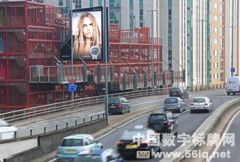 豪雅手表標(biāo)志伯明翰戶(hù)外數(shù)字大屏,多媒體信息發(fā)布系統(tǒng),數(shù)字標(biāo)牌,數(shù)字告示，digital signage