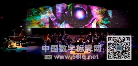 異形數(shù)字標牌視頻墻上演電子交響音樂會,多媒體信息發(fā)布系統(tǒng),數(shù)字標牌,數(shù)字告示,digital signage 異形數(shù)字標牌<a href='http://m.jsgfmy.com/webpage/tagsList.aspx?TagId=135'>視頻墻</a>上演電子交響音樂會,多媒體信息發(fā)布系統(tǒng),數(shù)字標牌,數(shù)字告示,digital signage