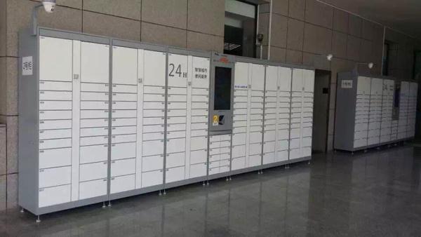 智能快遞柜：數(shù)字標(biāo)牌<a href='http://m.jsgfmy.com/webpage/tagsList.aspx?TagId=2080'>物聯(lián)網(wǎng)</a>時(shí)代的智慧應(yīng)用,物聯(lián)網(wǎng),智能快遞柜,多媒體信息發(fā)布系統(tǒng),數(shù)字標(biāo)牌,數(shù)字告示，digital signage