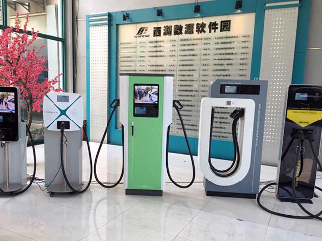 年度總結(jié) | 2015，56iq 感謝與你同行,多媒體信息發(fā)布系統(tǒng),數(shù)字標(biāo)牌,數(shù)字告示，digital signage