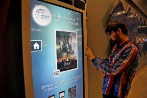 數(shù)字標(biāo)牌塑造馬科姆郡劇院五星級(jí)用戶體驗(yàn),多媒體信息發(fā)布系統(tǒng),數(shù)字標(biāo)牌,數(shù)字告示，digital signage