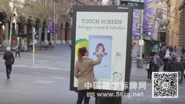 可口可樂(lè)推出數(shù)字填色活動(dòng),多媒體信息發(fā)布系統(tǒng),數(shù)字標(biāo)牌,數(shù)字告示，digital signage