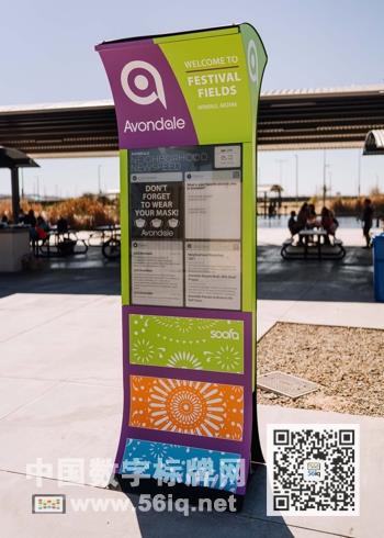 Soofa公司|2021年智能電子顯示器覆蓋量翻倍,多媒體信息發(fā)布系統(tǒng),數(shù)字標(biāo)牌,數(shù)字告示，digital signage